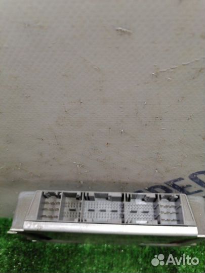 Блок управления раздаточной коробкой Land Rover