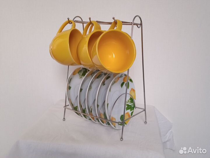 Чайный сервиз с подставкой