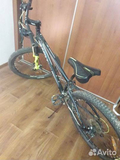 Велосипед фэтбайк black aqua Cross 1661 D26