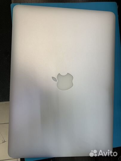 Macbook Air A1465 128Gb