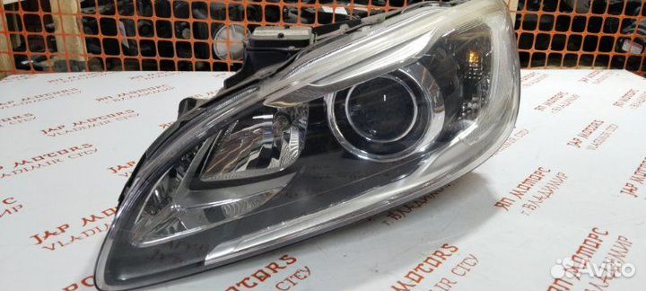 Фара ксеноновая левая Volvo V60 универсал D4204T14