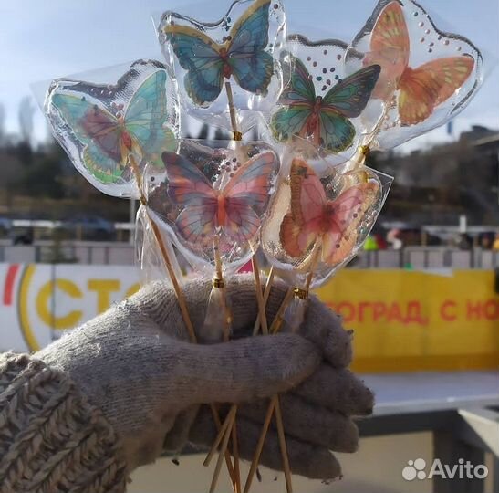 Тонкие леденцы из изомальта для украшения тортика