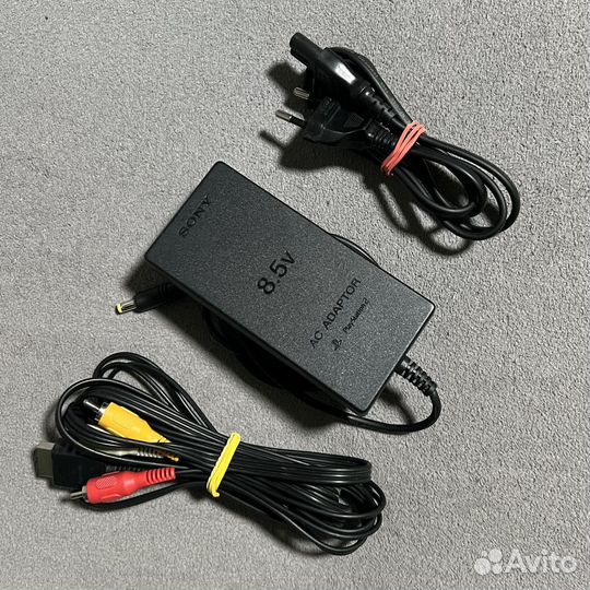 PlayStation 2 Slim (77008)