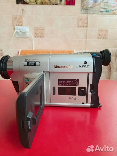 Видеокамера panasonic VX27