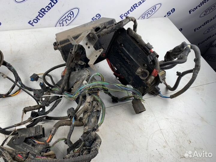 Проводка подкапотная Ford Focus 3 CB8 1.6