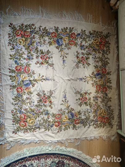 Павлопосадский платок б/у
