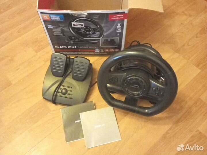 Игровой руль с педалями для пк
