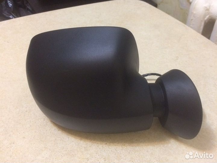 Зеркало переднее правое Renault Duster 963018796R