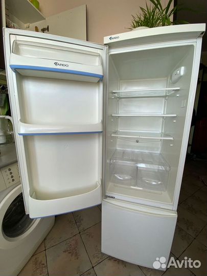Холодильник б/у ardo