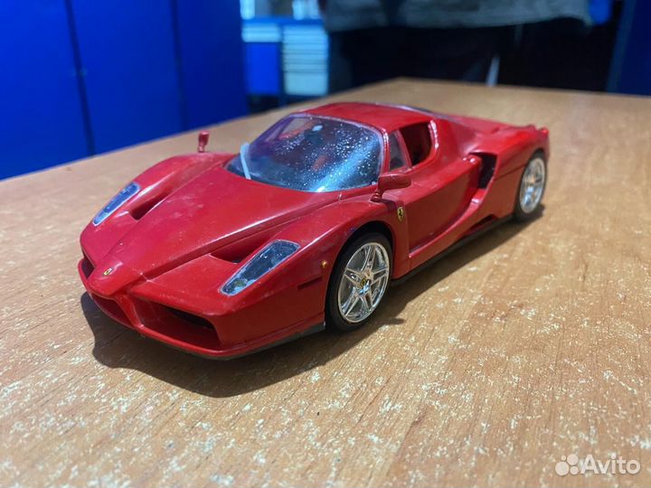 Модель Ferrari Enzo Tamiya 1/24