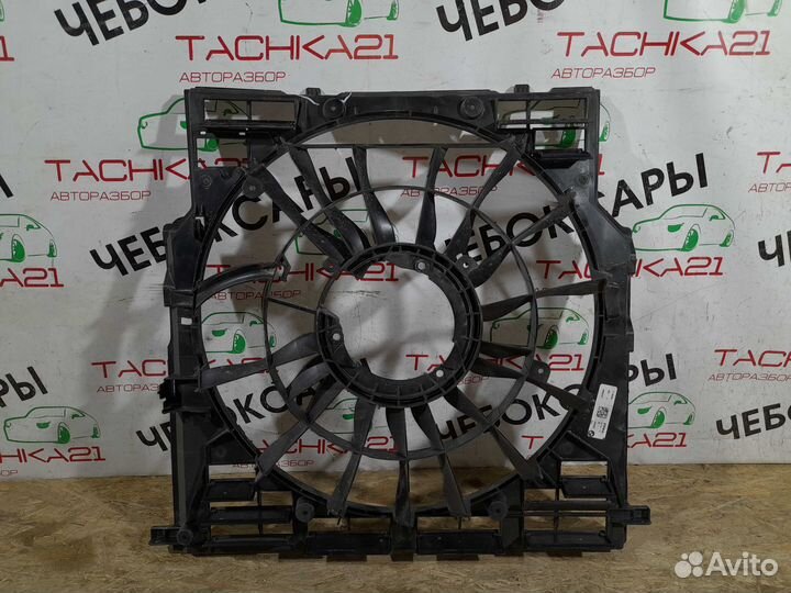 Диффузор электровентилятора BMW X5 G05 (2018)