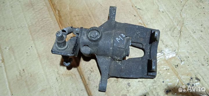 Суппорт тормозной задний левый Мондео 3