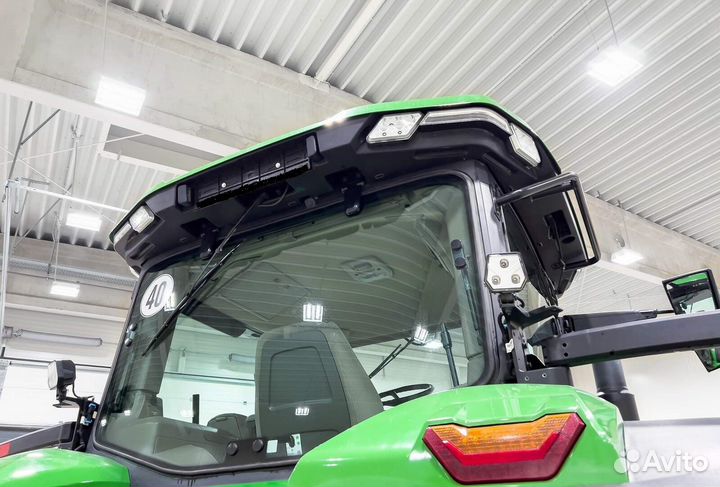 Трактор John Deere 8R, 2021