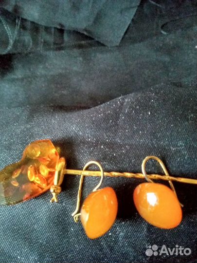 Янтарь СССР украшения