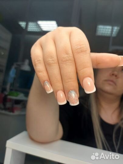 Требуются модели на маникюр