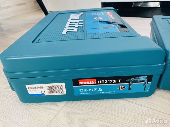 Перфоратор Makita HR2470FT