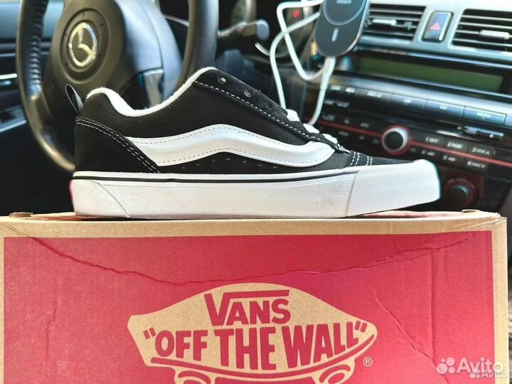 Vans knu skool