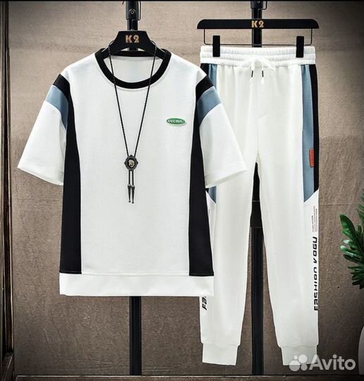 Костюм мужской