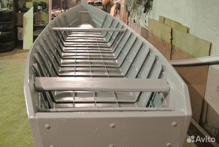 Лодка алюминиевая воронеж-3м. Серая лодка из металла. Лодка алюмакс 355. Лодка металлическая. Авито металлические лодки.