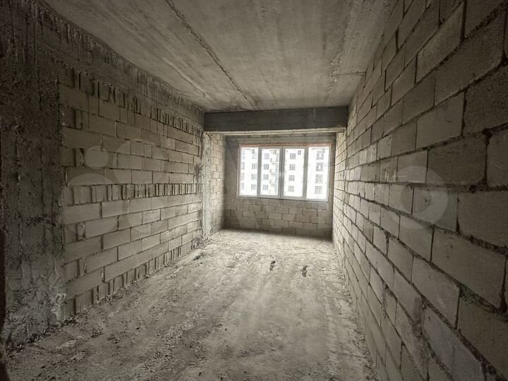 2-к. квартира, 77 м², 6/9 эт.