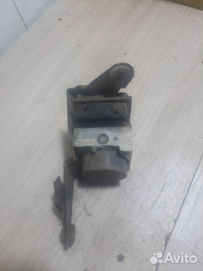 Блок abs (насос) Renault Megane 2 Рестайлигн