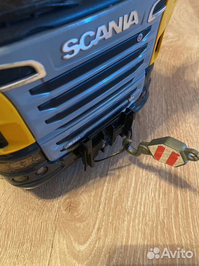 Кран bruder liebherr 03570