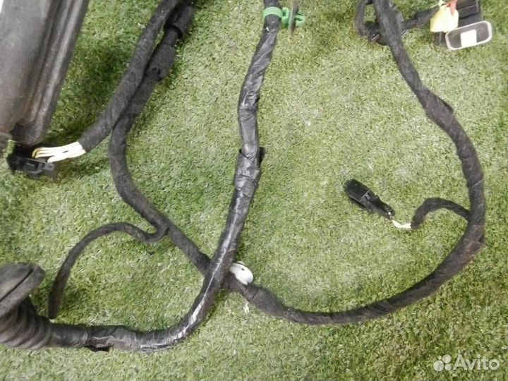 Проводка двери VW Beetle А5 (2011-2019)