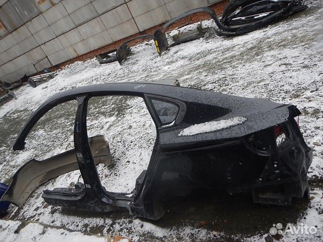 Боковина левая Bmw X-6 E71 с 2008г