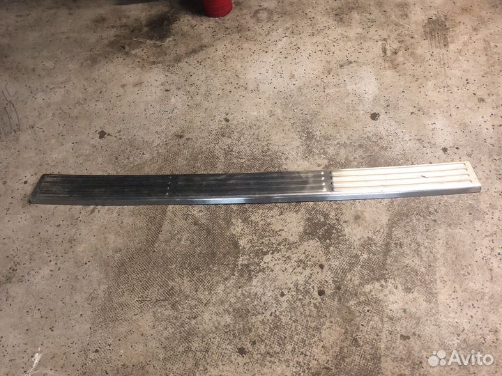 Накладка на задний бампер toyota surf 185 нерж