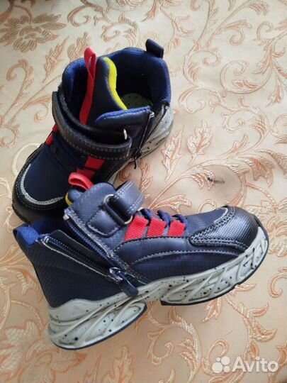 Ботинки демисезонные