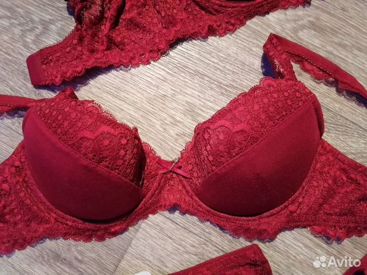 Новый сплошной купальник SieLei (Италия) размер S