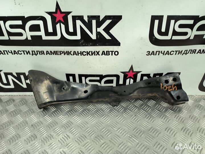 Кронштейн балки правый Lincoln Corsair 1 2023