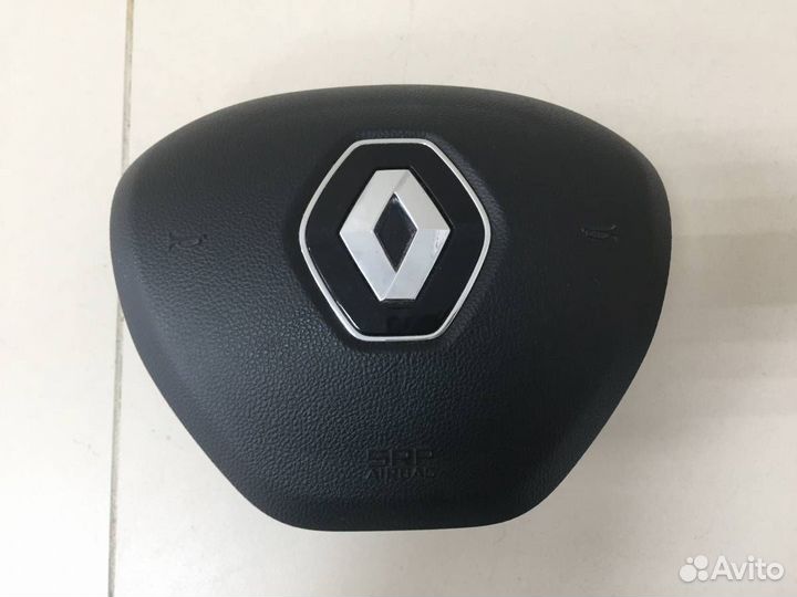 Подушка безопасности в рулевое колесо Renault Dust