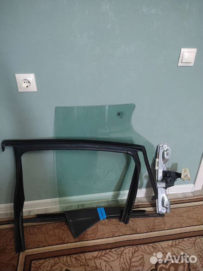 Дверь LADA X-Ray задняя правая