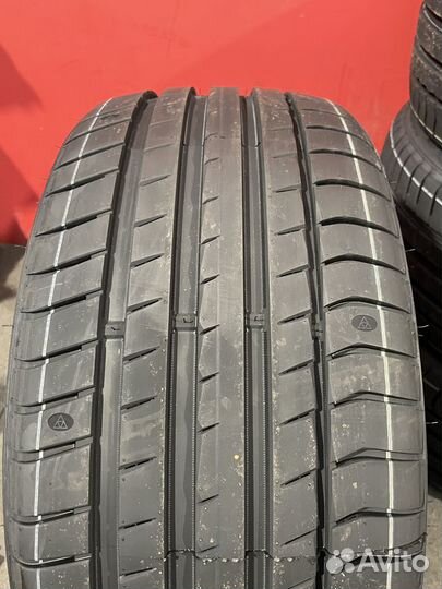 Triangle EffeXSport TH202 235/45 R17 97Y