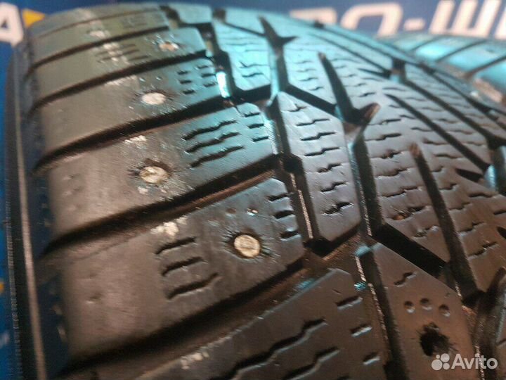 Nokian Tyres Hakkapeliitta 7 215/55 R17