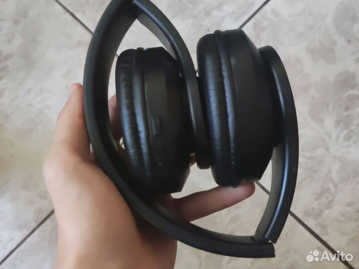 Беспроводные наушники