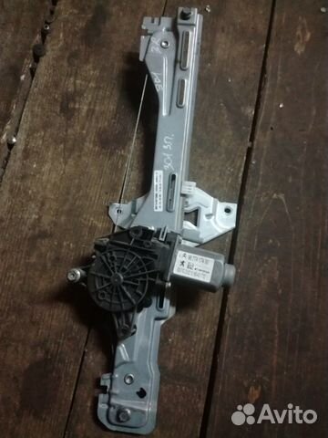 Стеклоподъемник Peugeot 301 Пежо 301