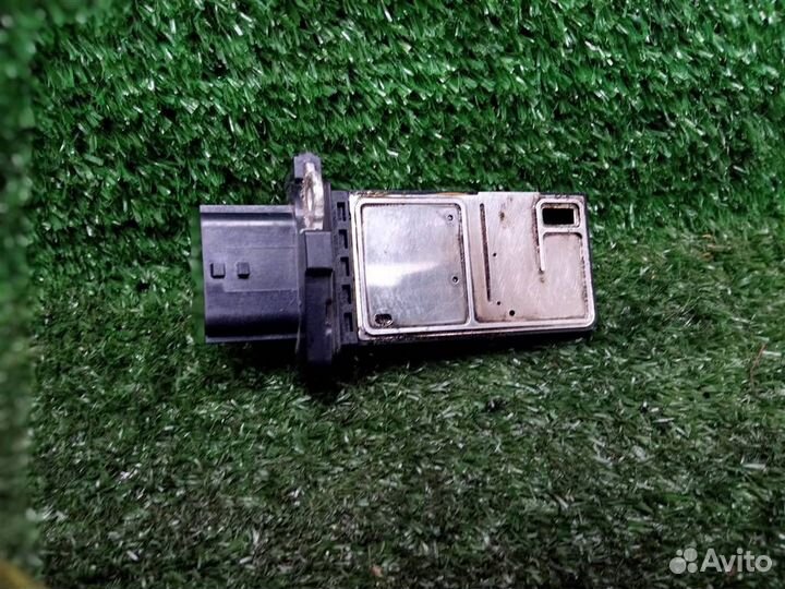 Датчик массового расхода воздуха (дмрв) Nissan Qa