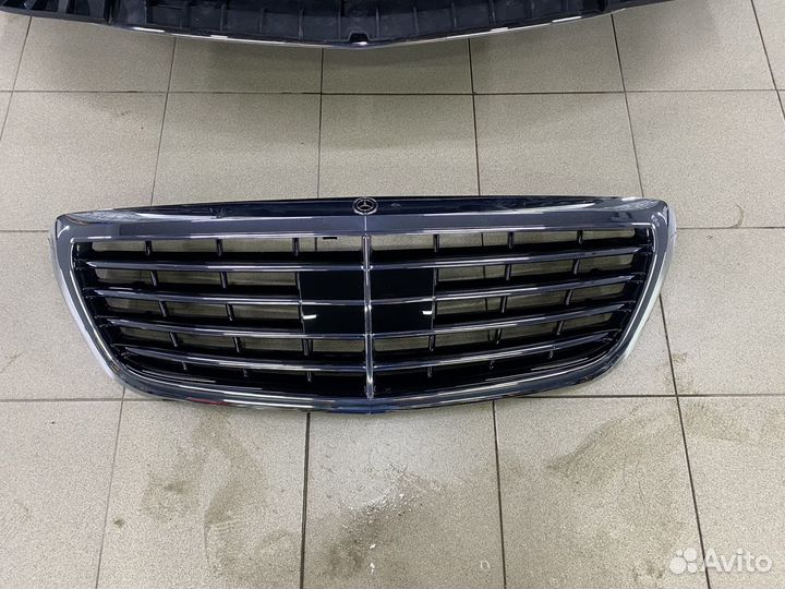 Решетка радиатора w222 оригинал