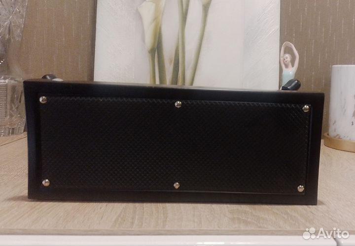 Подставка под ногу гитариста