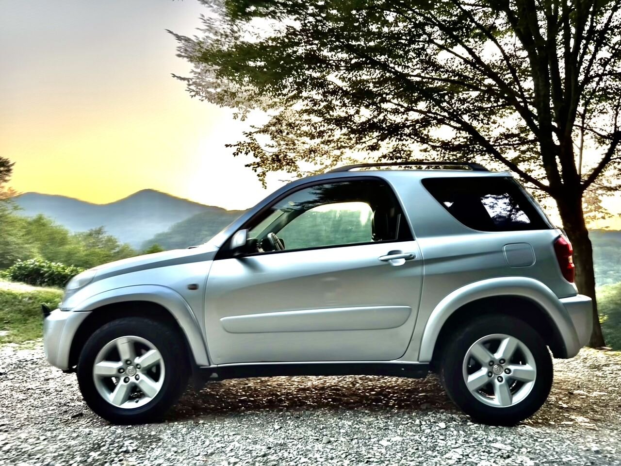 Toyota RAV4: фото владельца