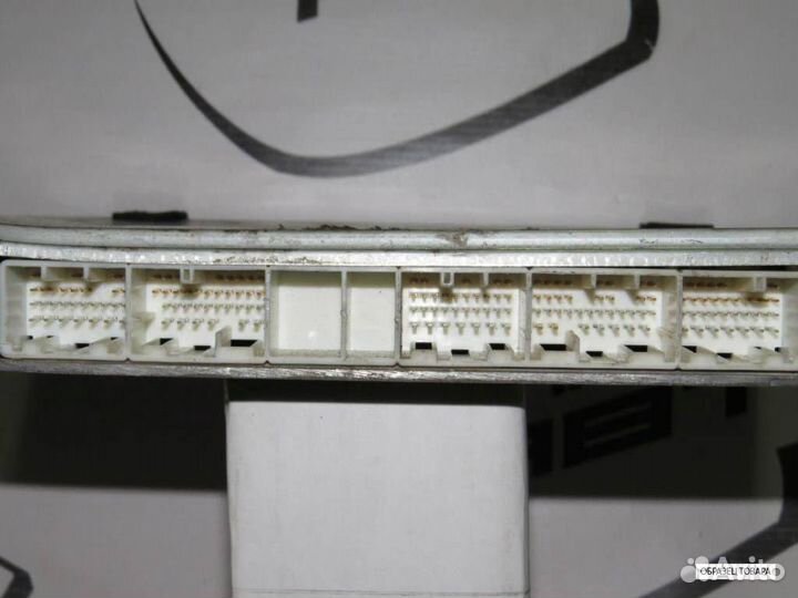 Блок EFI toyota 1JZ-FSE mark II verossa JZX110 896