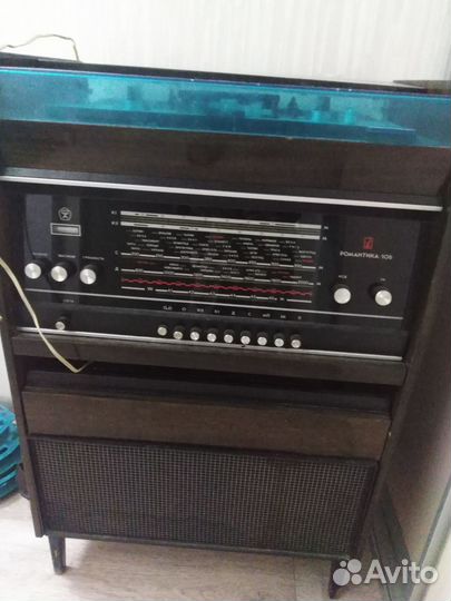 Ретро музыкальный центр. Романтика 106