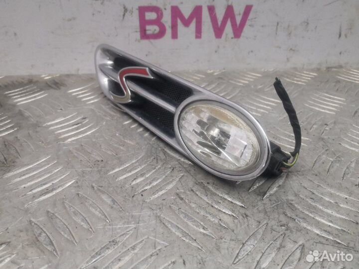 Поворотник крыла Mini Cooper R53 W11 2004