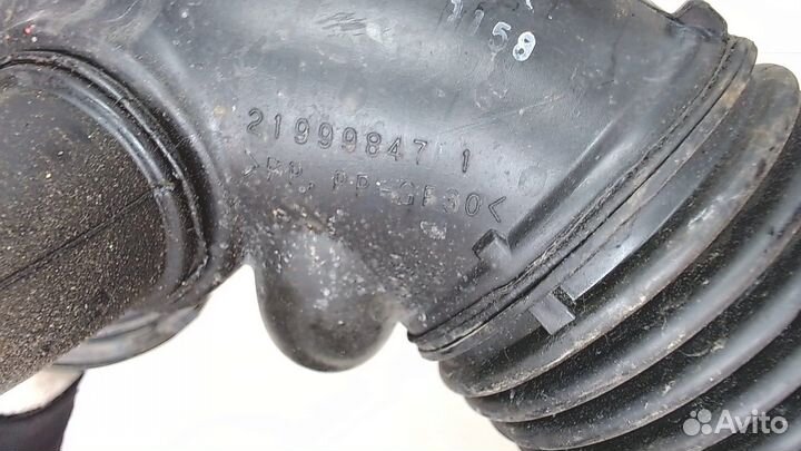 Патрубок воздушного фильтра Suzuki XL7, 2008