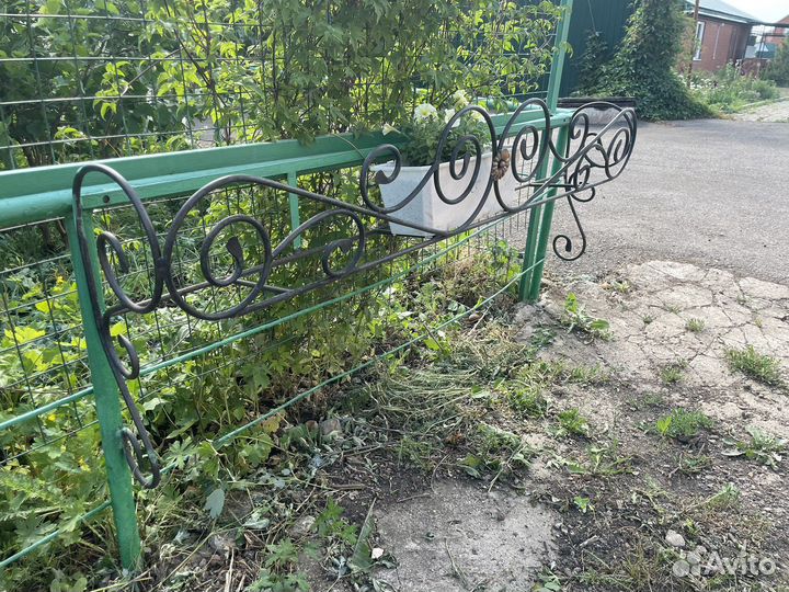 Художественная ковка для цветов