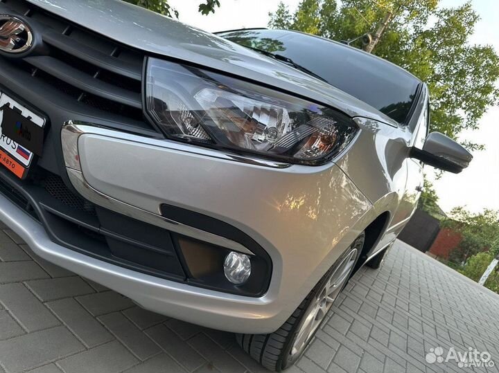 LADA Granta 1.6 МТ, 2022, 17 000 км