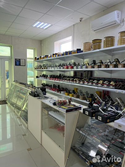 Мебельная фурнитура и замки