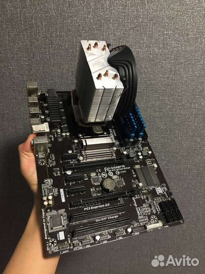 Материнская плата с процессором, кулером, озу